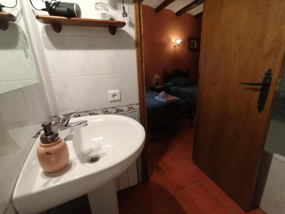 Cal Pons Bed & Breakfast Prades Exterior foto