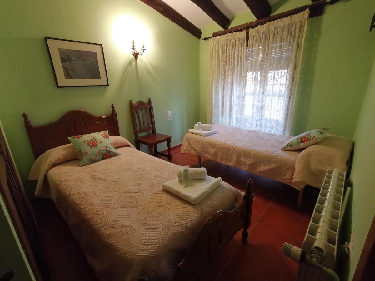Cal Pons Bed & Breakfast Prades Exterior foto